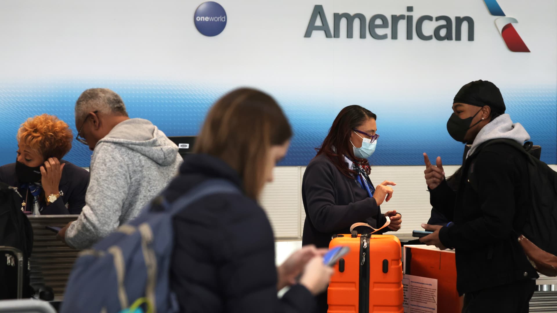 American Airlines beats fourth-quarter profit expectations as higher fares buoy revenue