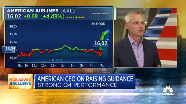 American Airways hikes income estimates after sturdy This fall