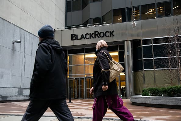 BlackRock denies report it is preparing a takeover bid for Credit Suisse