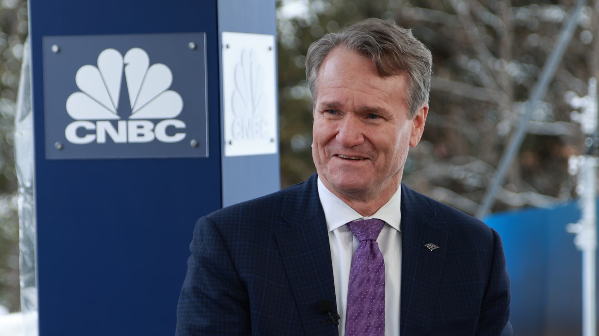 Bank of America posts first-quarter results that top expectations on higher rates