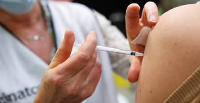 Federal agency will start testing universal flu vaccine based on mRNA technology