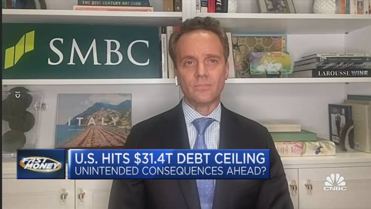 Debt ceiling clash could push Fed to cut rates, restart QE, says SMBC Nikko Securities America's LaVorgna