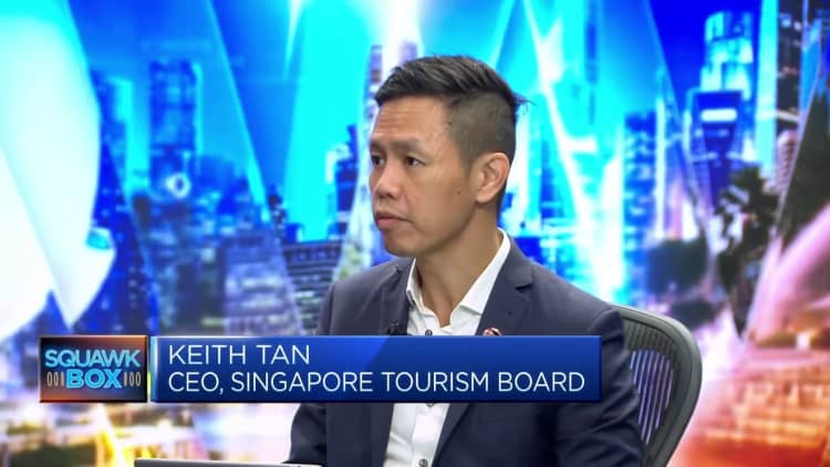 Volume of Chinese travelers to Singapore won't fully recover in 2023: Singapore Tourism Board