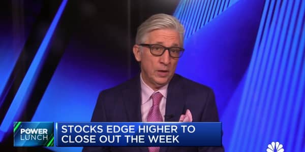 Stocks edge higher to close out the week