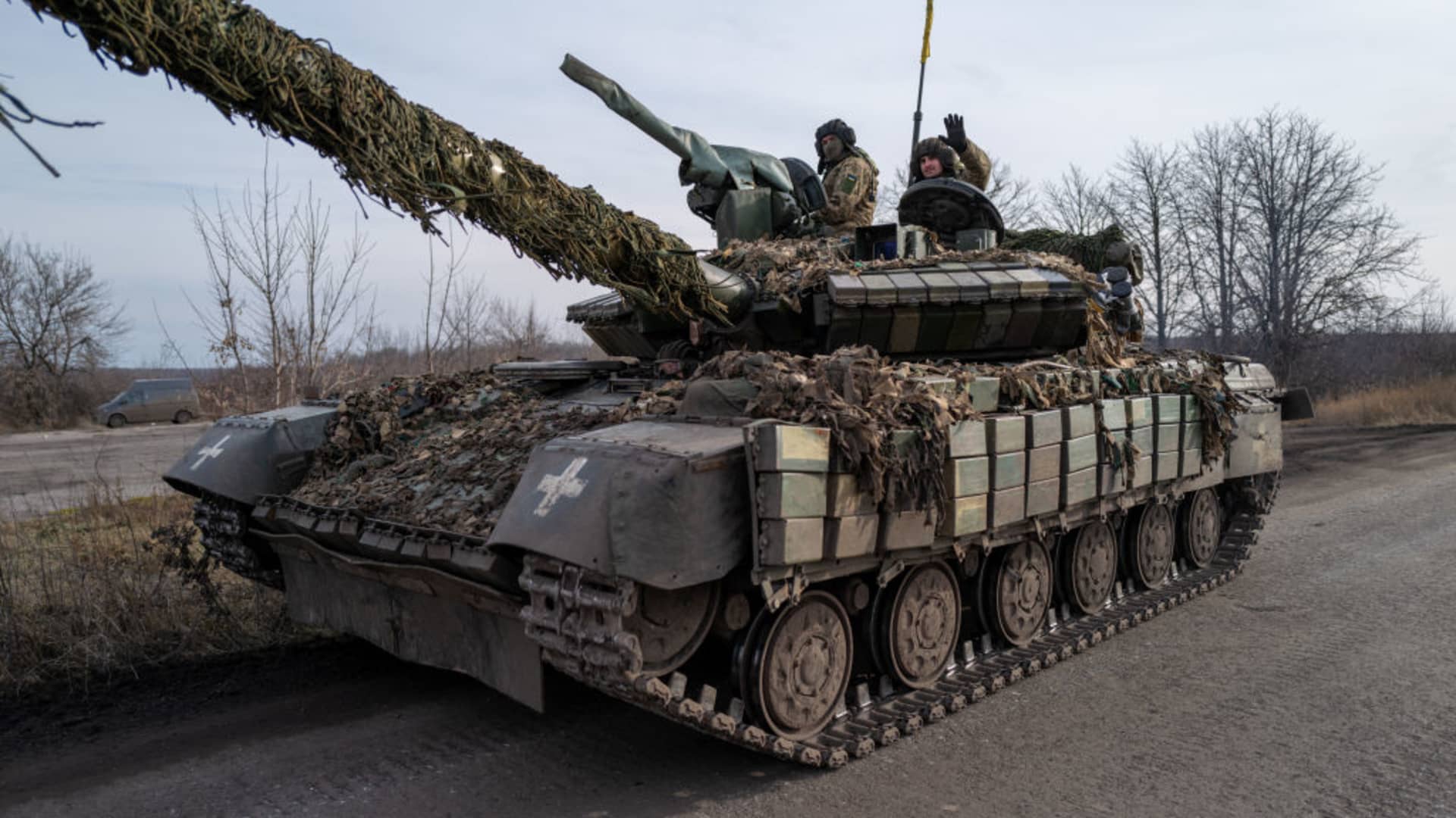 Ukraine war live updates: Germany promises a decision on tanks; Russian official warns Ukraine allies risk own destruction – CNBC