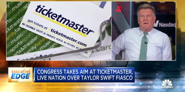 Congress takes aim at Ticketmaster, Live Nation over Taylor Swift fiasco