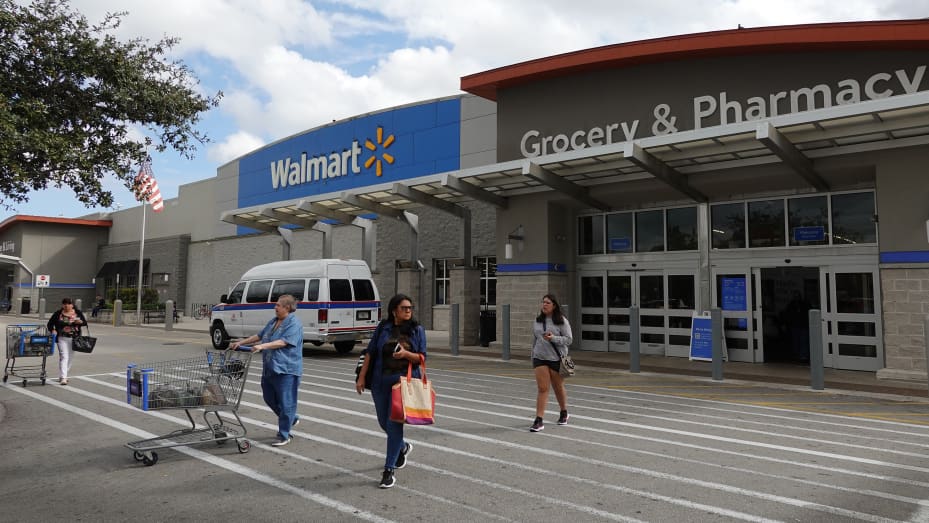 Walmart, Home Depot Give Cautious Outlook as Shoppers Spend More on Basics  - WSJ