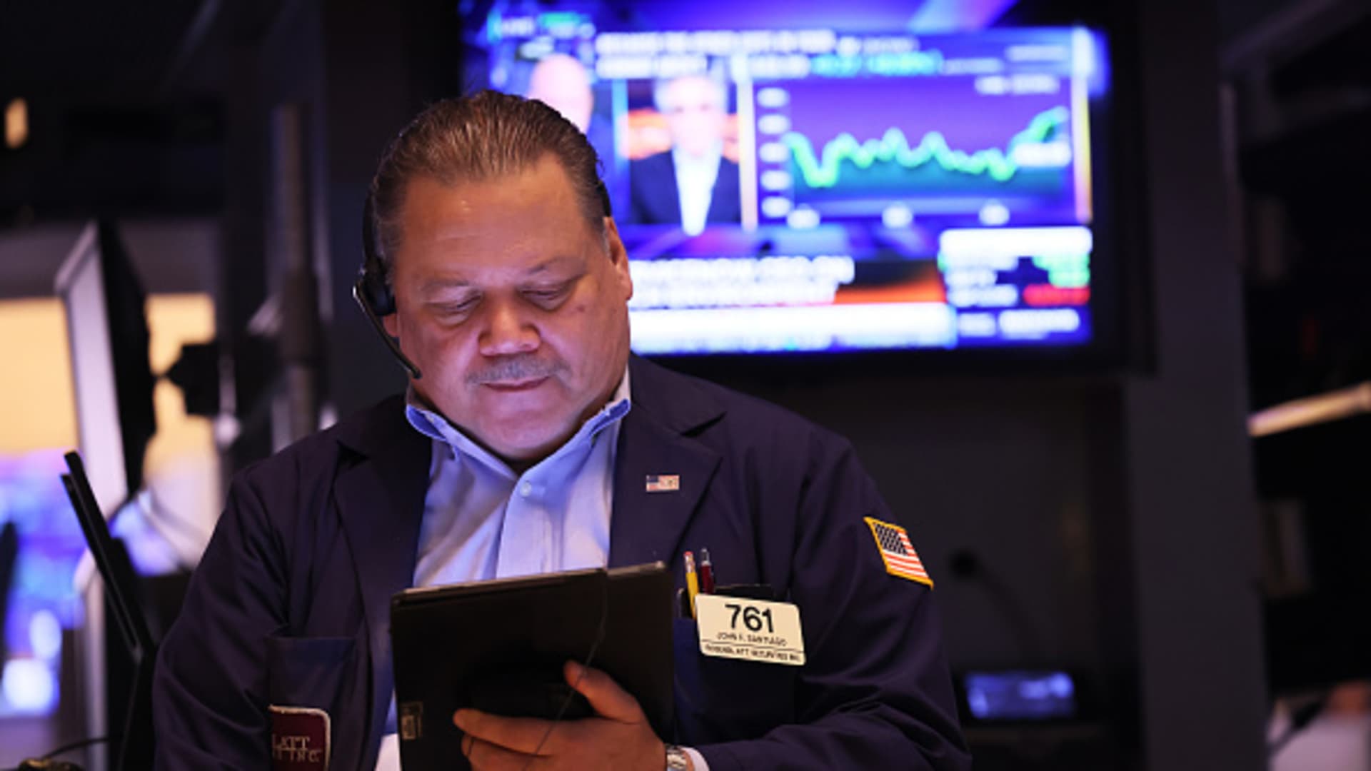 Der S&P 500 stieg am Donnerstag auf ein Fünfmonatshoch, während die Meta ein Tech-Comeback anführt