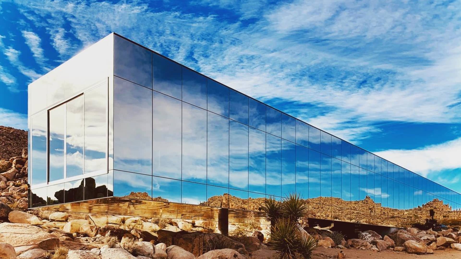 This  million Invisible House is the most expensive listing in Joshua Tree — and it's already a money-maker