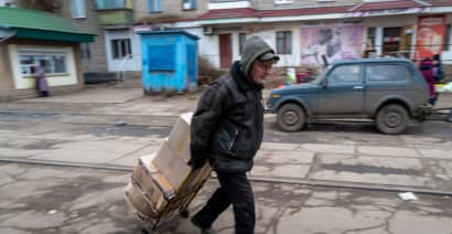 Three killed in Russian strike on east Ukraine city