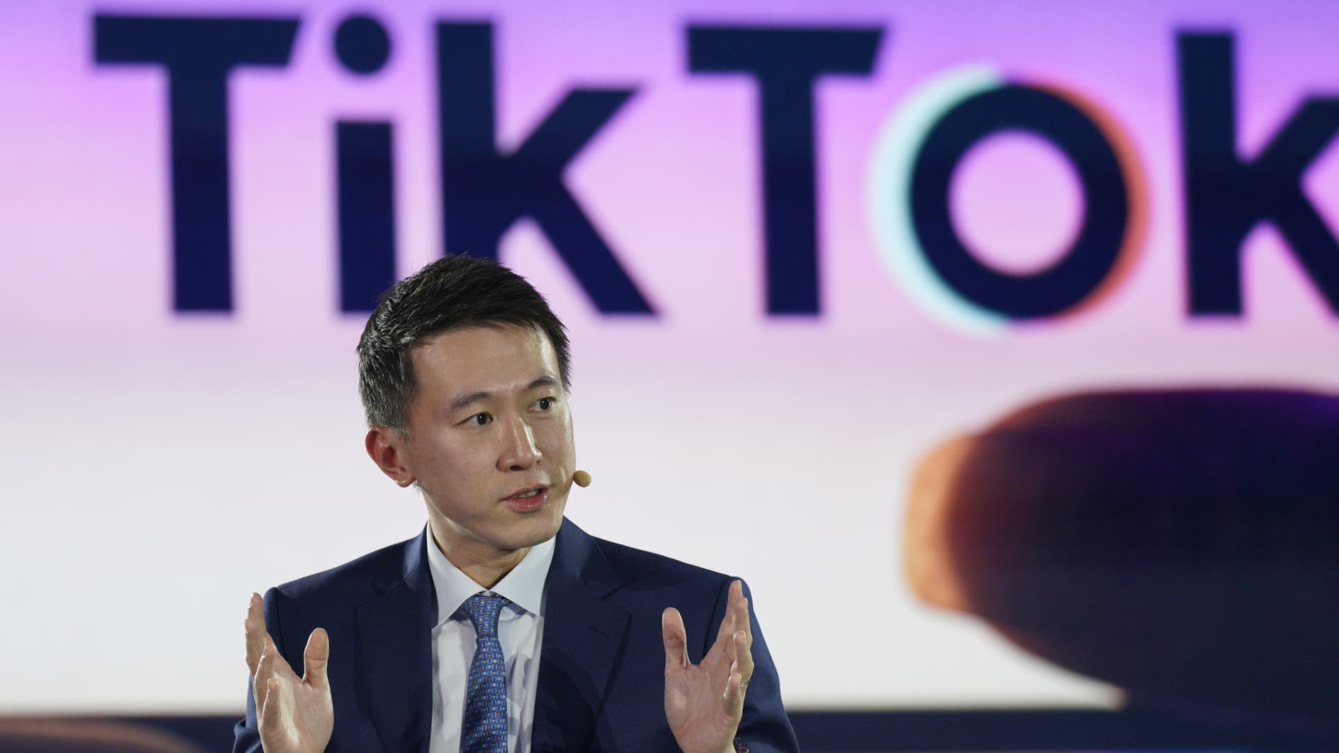 Senators pressure CFIUS to wrap up TikTok probe with strict restrictions, potentially even separating it from its Chinese parent company