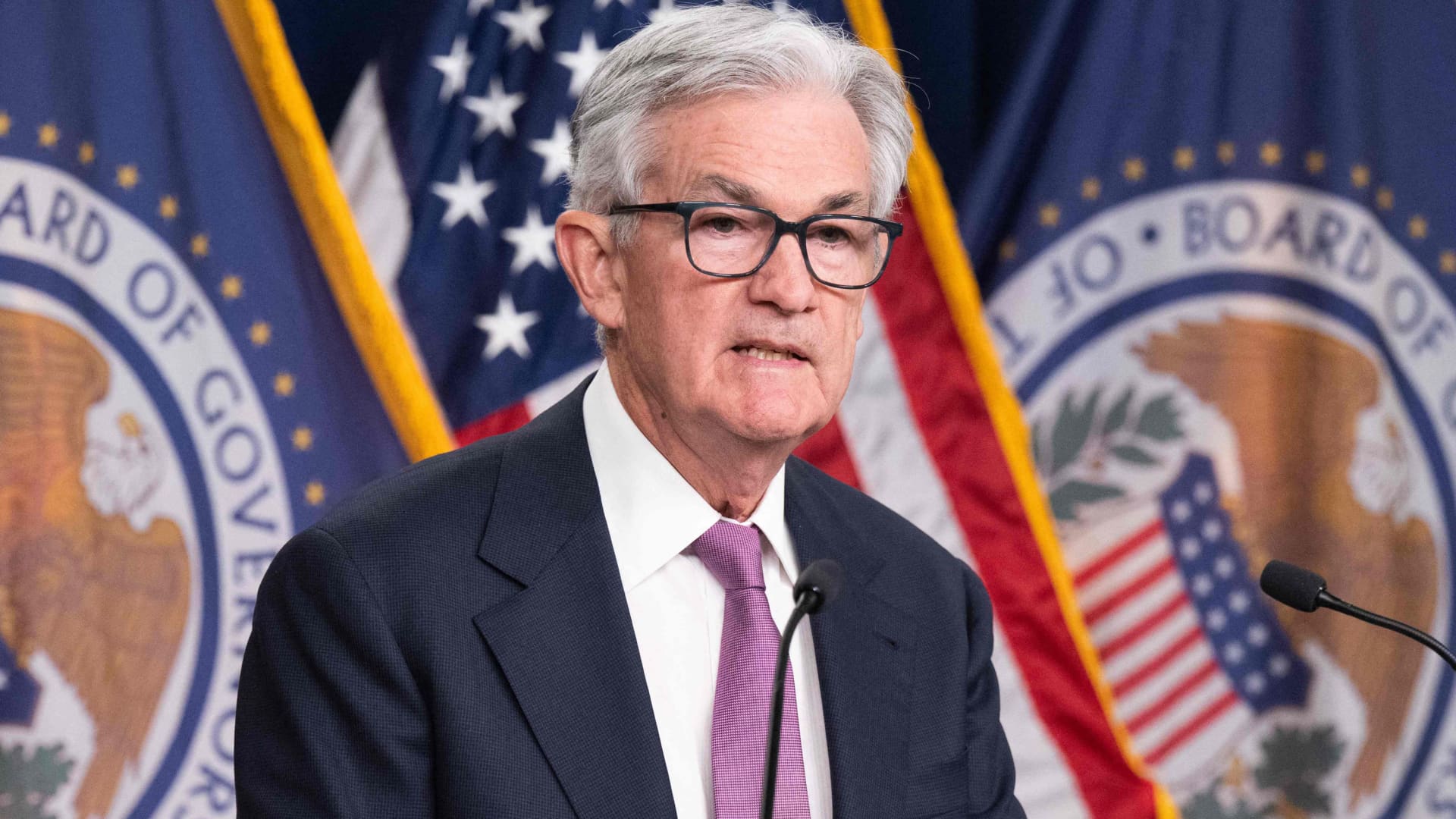 Observe Federal Reserve Chair Jerome Powell examine inflation, fascination prices and the financial state