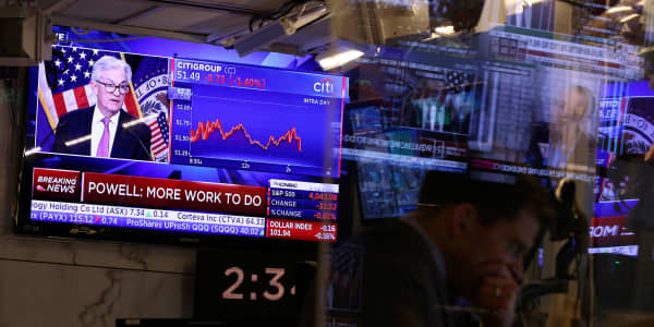 Jim Cramer's top 10 things to watch in the stock market Wednesday: Fed, banking crisis, GameStop