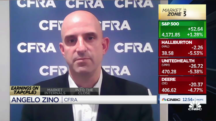 CFRA's Angelo Zino breaks down Apple ahead of the earnings report