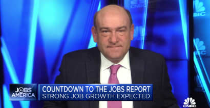 Countdown to Friday's jobs report: Strong job growth expected