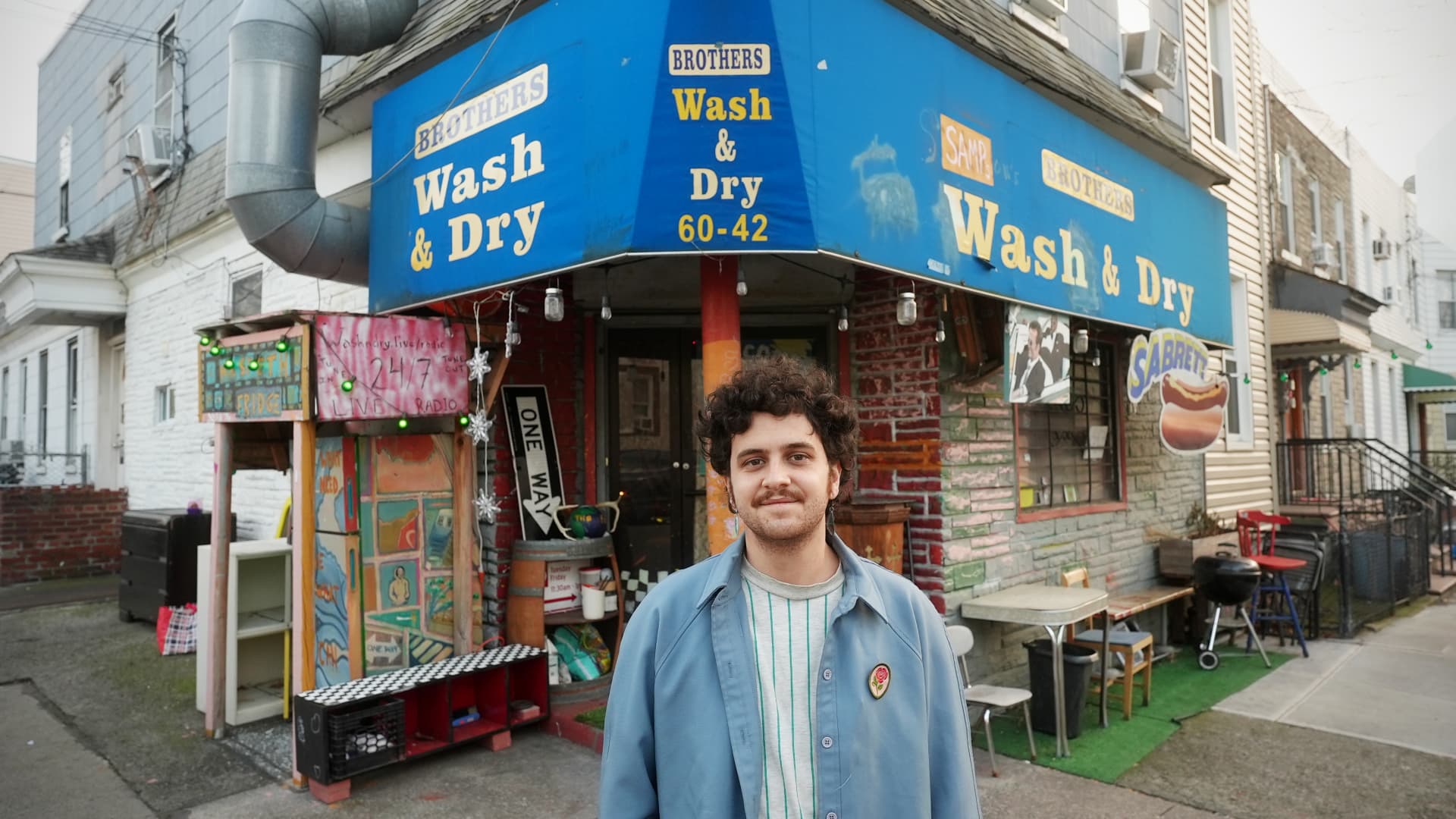 I live inside a laundromat in NYC for $1,850 a month