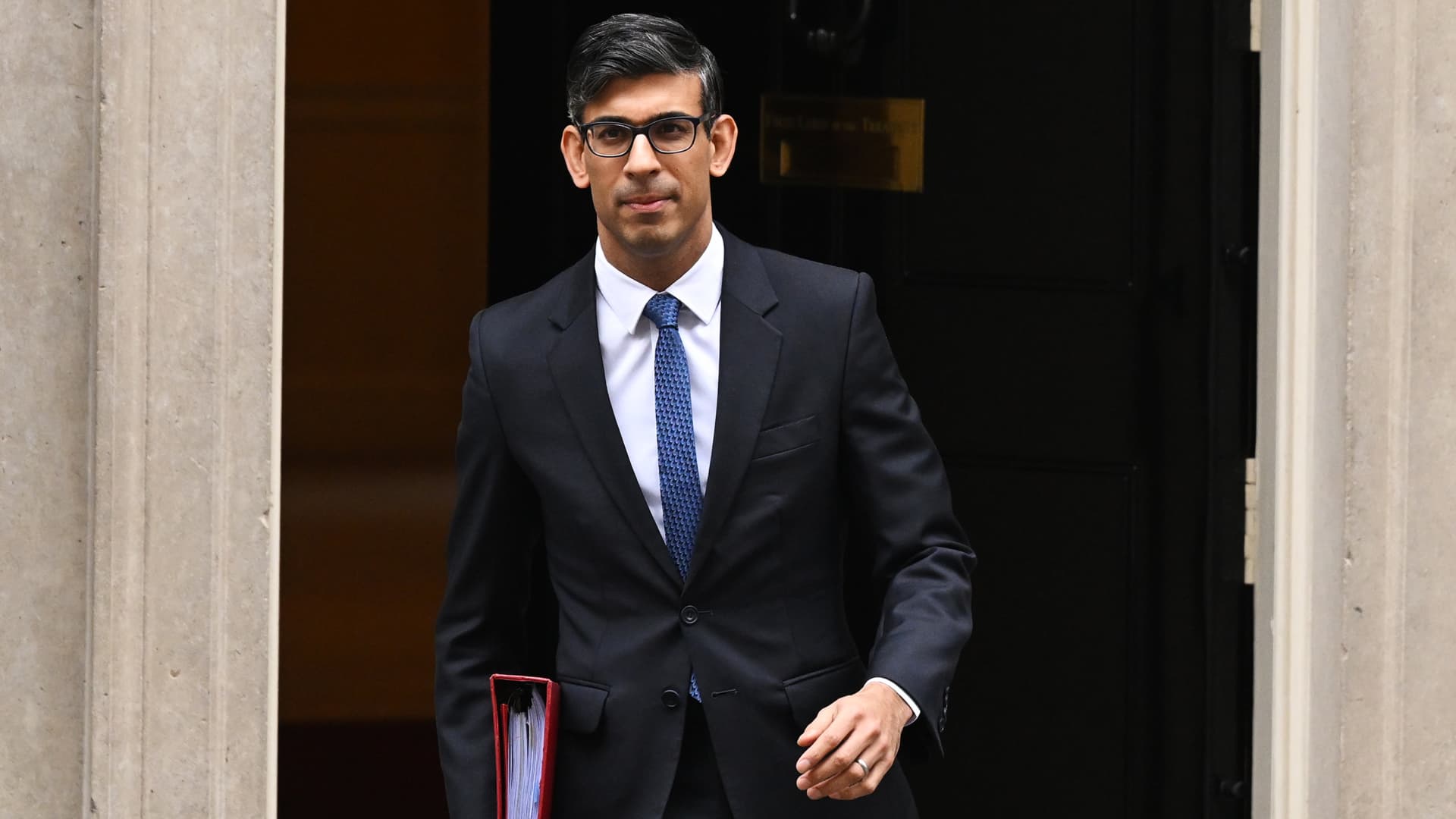 UK PM Rishi Sunak overhauls government departments after bumpy 100 days in power - CNBC : U.K. Prime Minister Rishi Sunak announced a mini overhaul of his government as he seeks to reassert his authority after a shaky first 100 days in office.  | Tranquility 國際社群