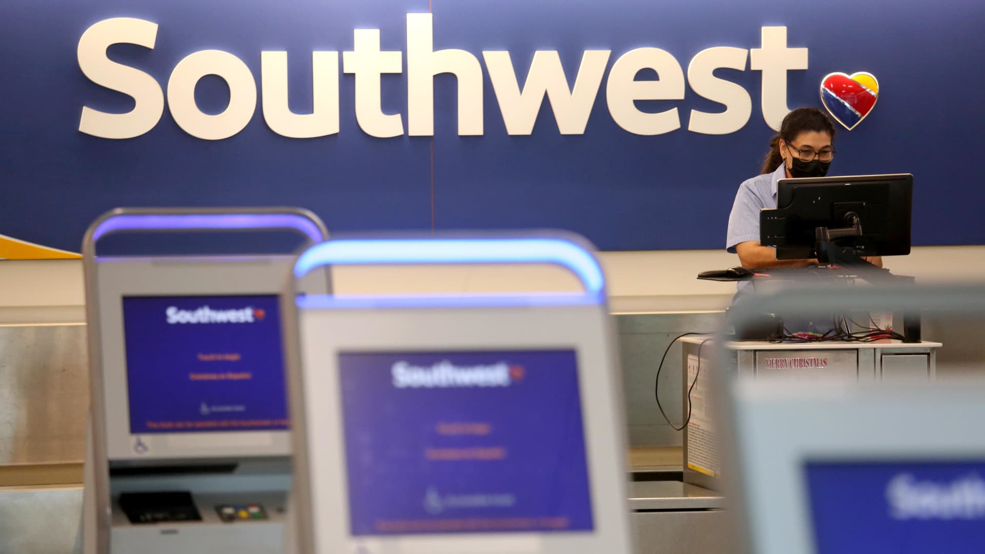 Can Southwest fix its tech problems? Aviation experts aren’t confident