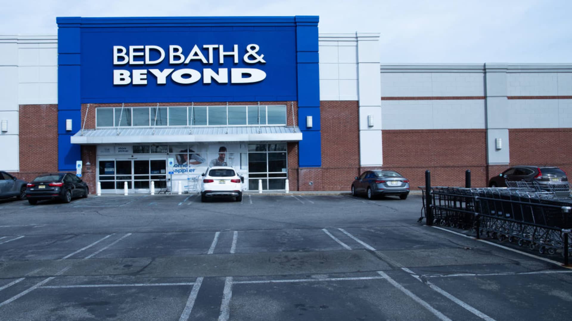 Bed Bath & Beyond warnt mit neuem Aktienangebot erneut vor Insolvenz