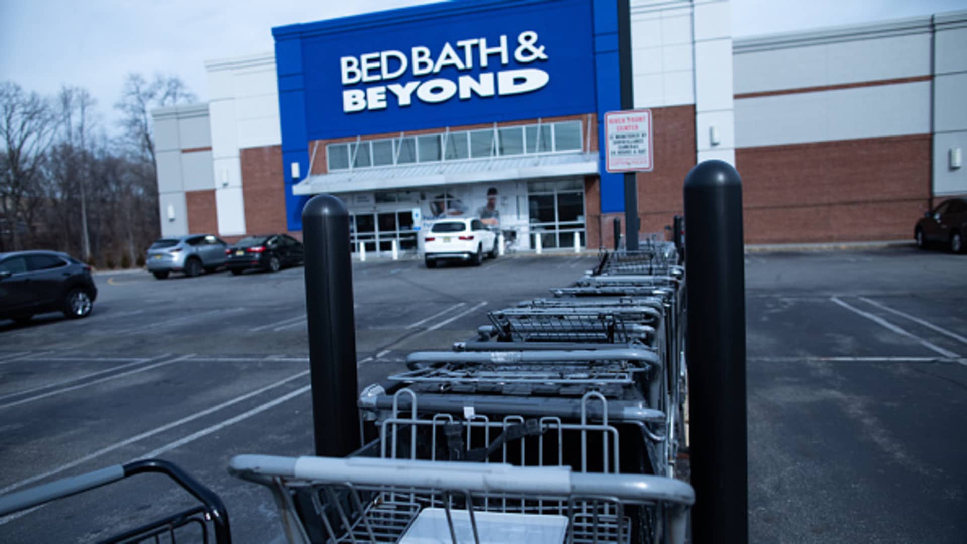 Stocks making the biggest moves midday: Bed Bath & Beyond, Digital World Acquisition, Nikola and more