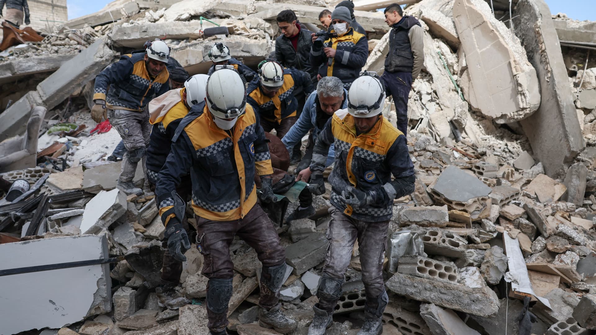 Death toll in Turkey, Syria earthquake rises to more than 16,000, hope