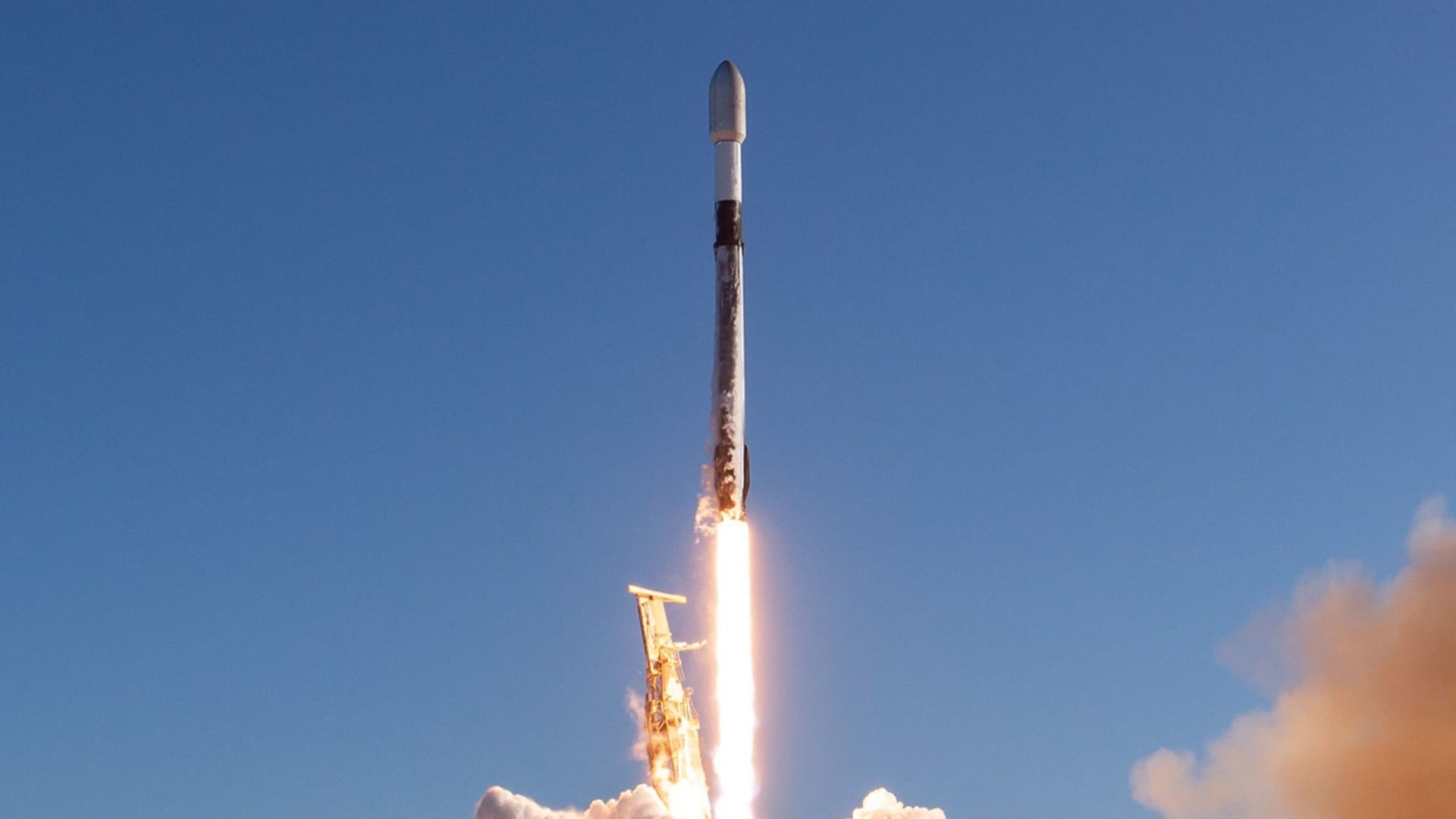 buys SpaceX rocket launches for Kuiper satellite internet project