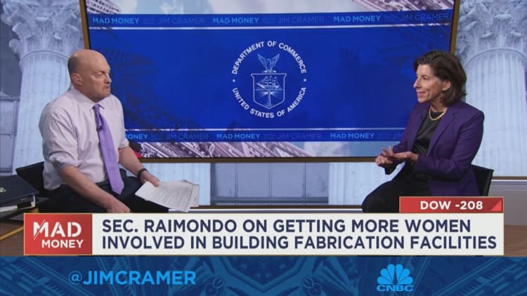 Gina Raimondo says U.S. to create semiconductor manufacturing clusters