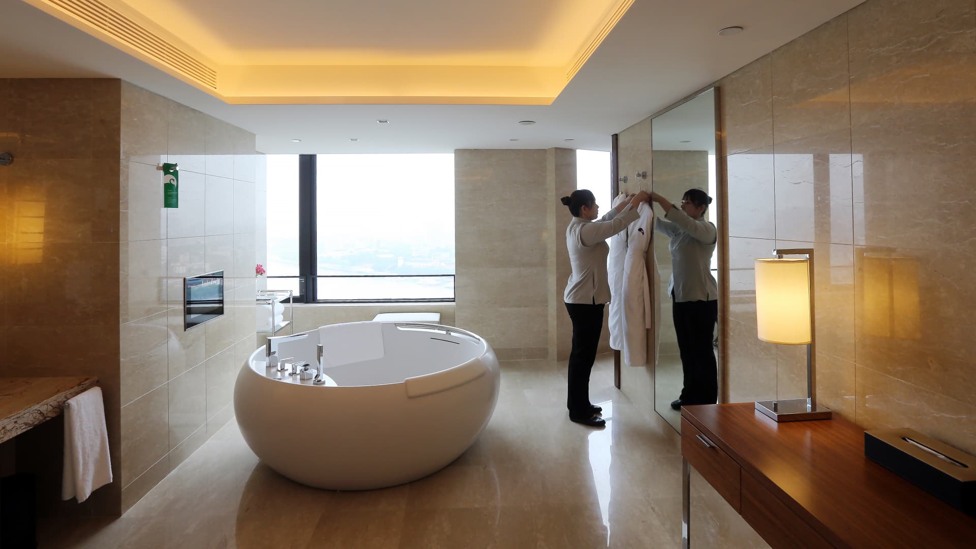 What do Chinese travelers want? Luxury ‘star-rated’ hotels, says new survey