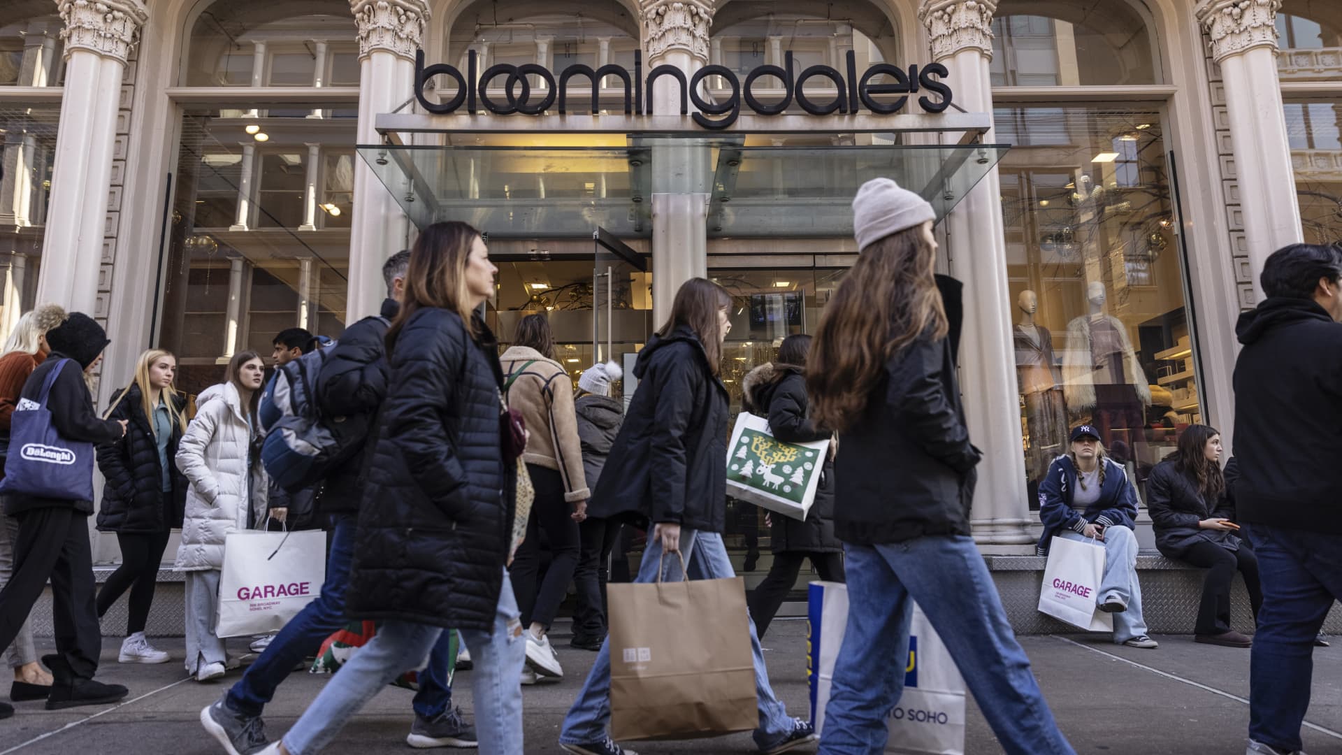 Retailers could face cost cuts and slower sales this year