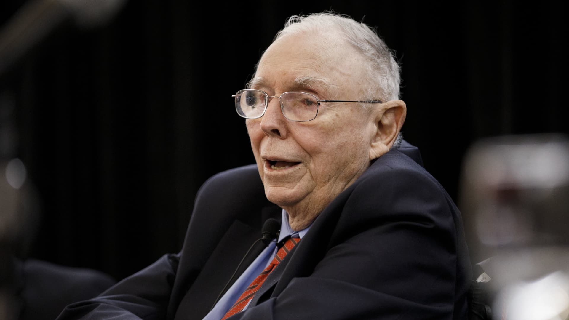 Billionaire Charlie Munger: Cryptocurrency is ‘crazy, stupid gambling,’ and ‘people who oppose my position are idiots’