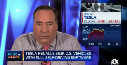 Tesla recalls more than 360,000 U.S. vehicles with full self-driving software