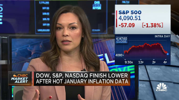 The equity market is not worried enough about savings going dry, says SoFi's Liz Young