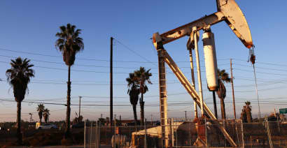 Oil dips as global supply concerns ease 