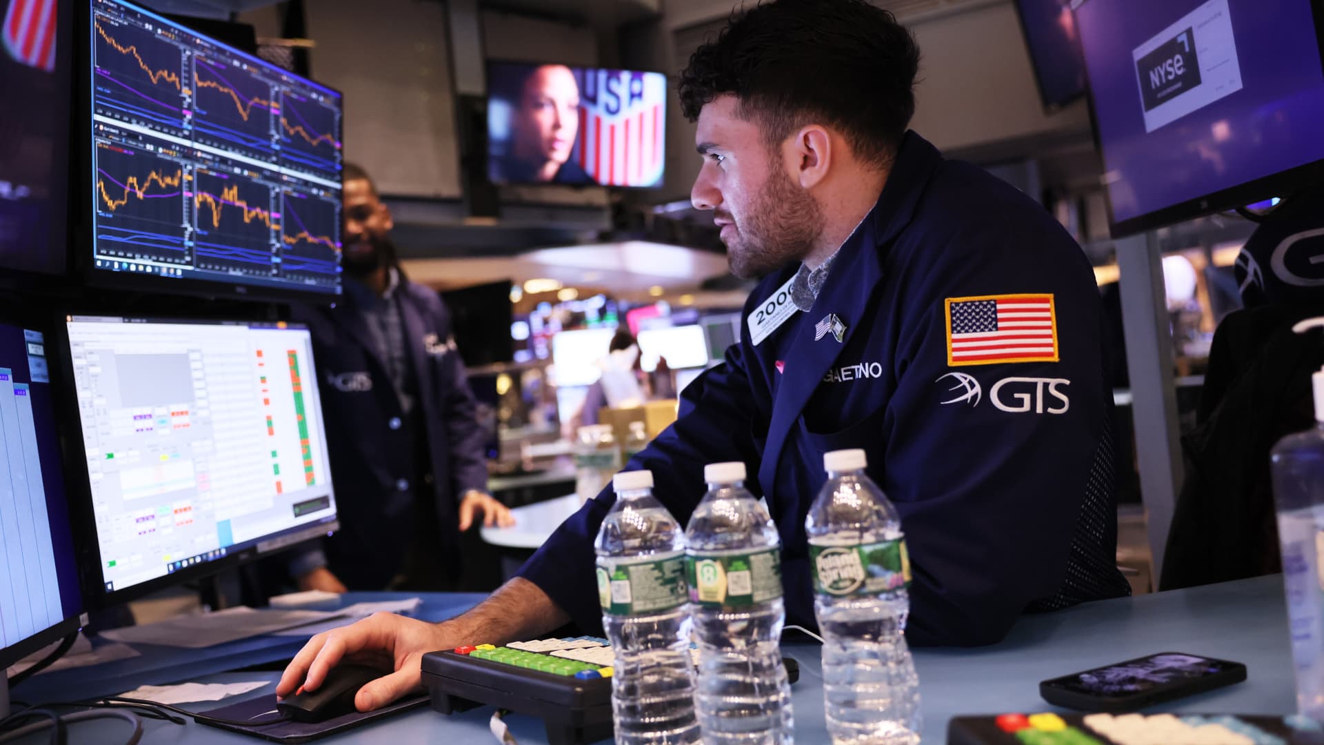 Traders work on the floor of the New York Stock Exchange during morning trading on February 22, 2023 in New York City.