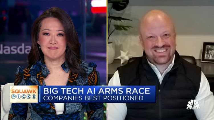 Here are the top AI stock picks for 2023, according to Futurum Group's Daniel Newman