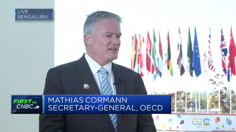 OECD says international financial outlook ‘barely higher’ for 2023