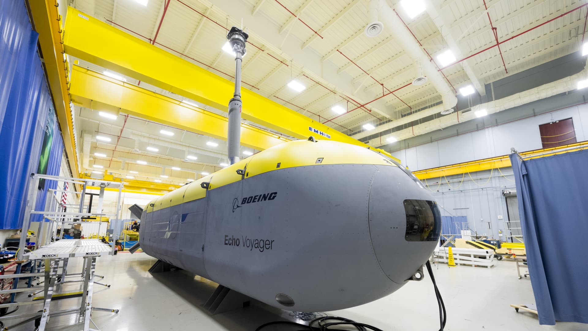 Boeing's latest unmanned, undersea vehicle (UUV), the 51-foot Echo Voyager.