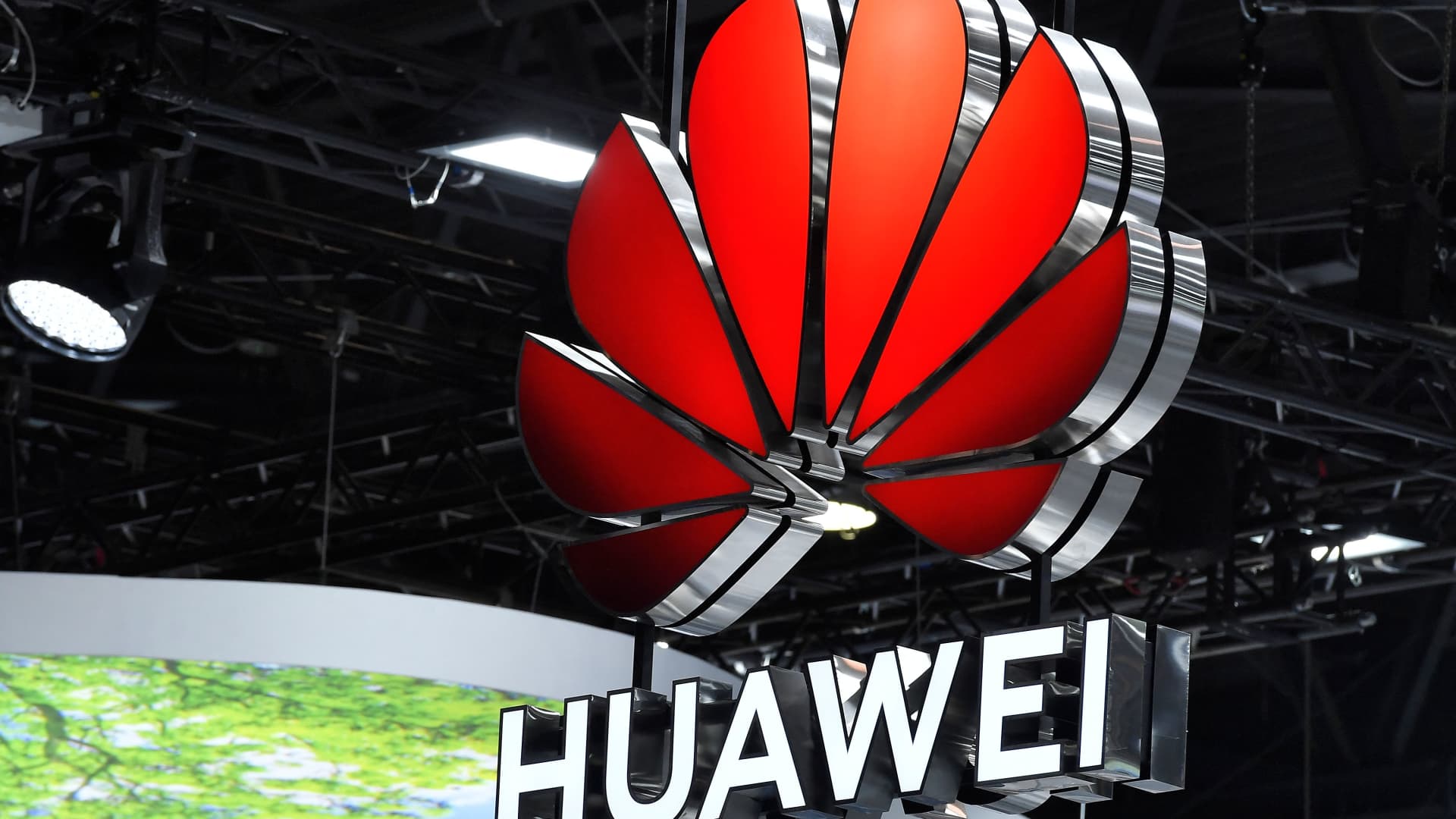Seagate hit with $300 million penalty for continuing $1 billion relationship with blacklisted firm Huawei, despite U.S. export controls