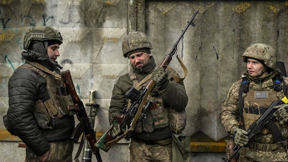 Ukrainian servicemen prepare to move to the front line near the city of Bakhmut, on March 8, 2023, amid Russian invasion of Ukraine. (Photo by Aris Messinis / AFP) (Photo by ARIS MESSINIS/AFP via Getty Images)