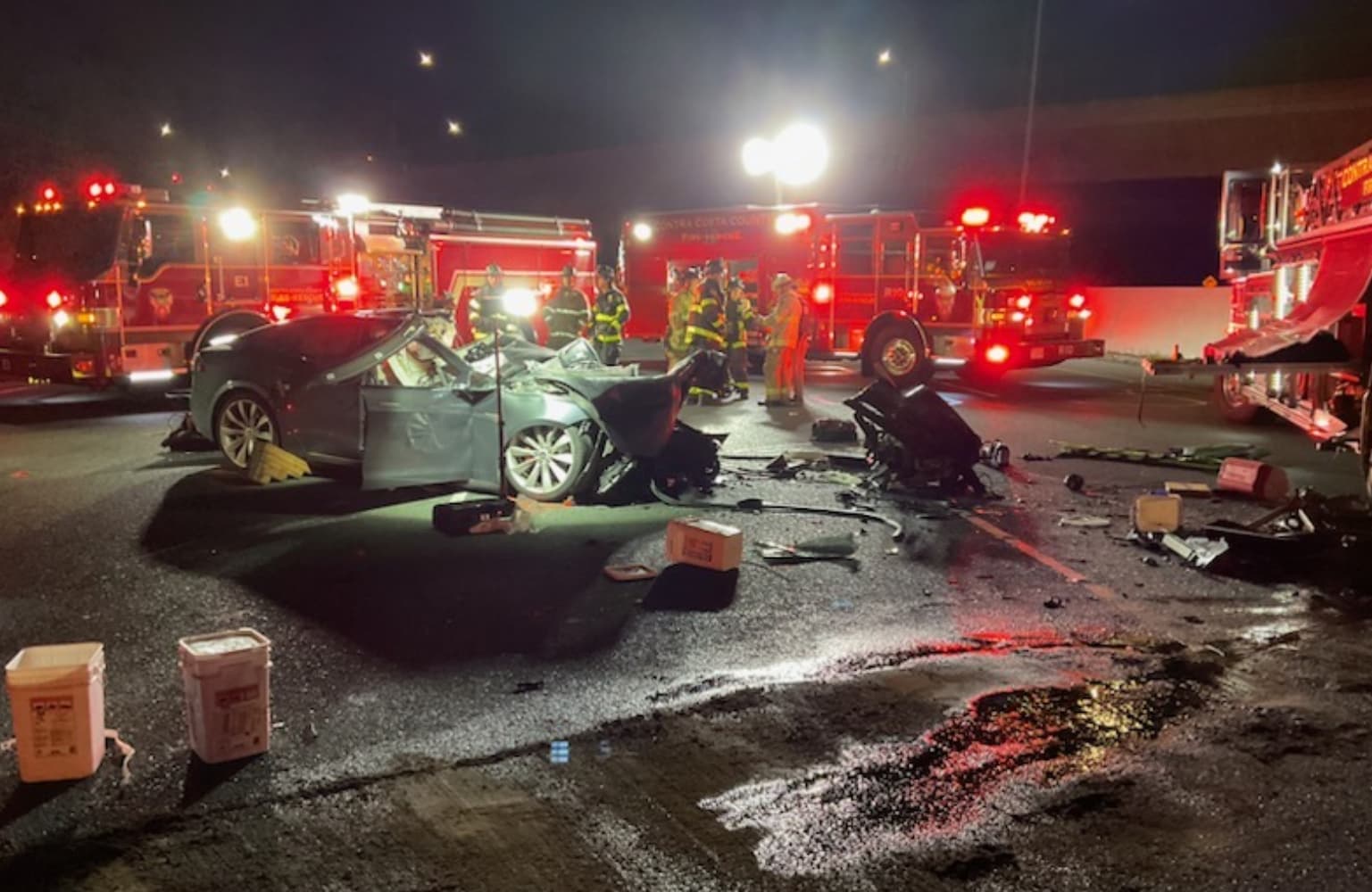 Fatal Tesla collision with fire truck under federal investigation