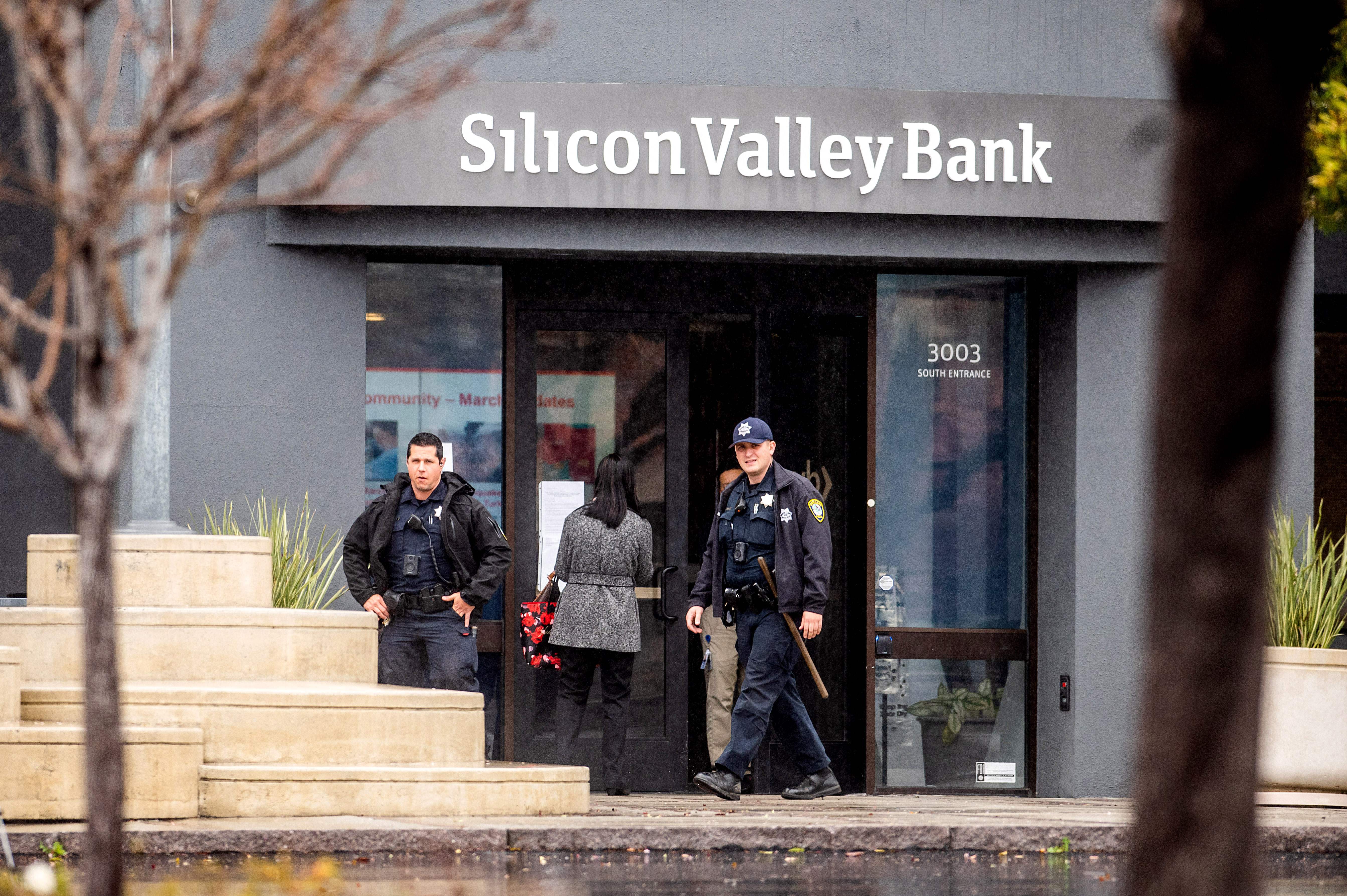 Silicon Valley Bank employees received bonuses hours before the takeover