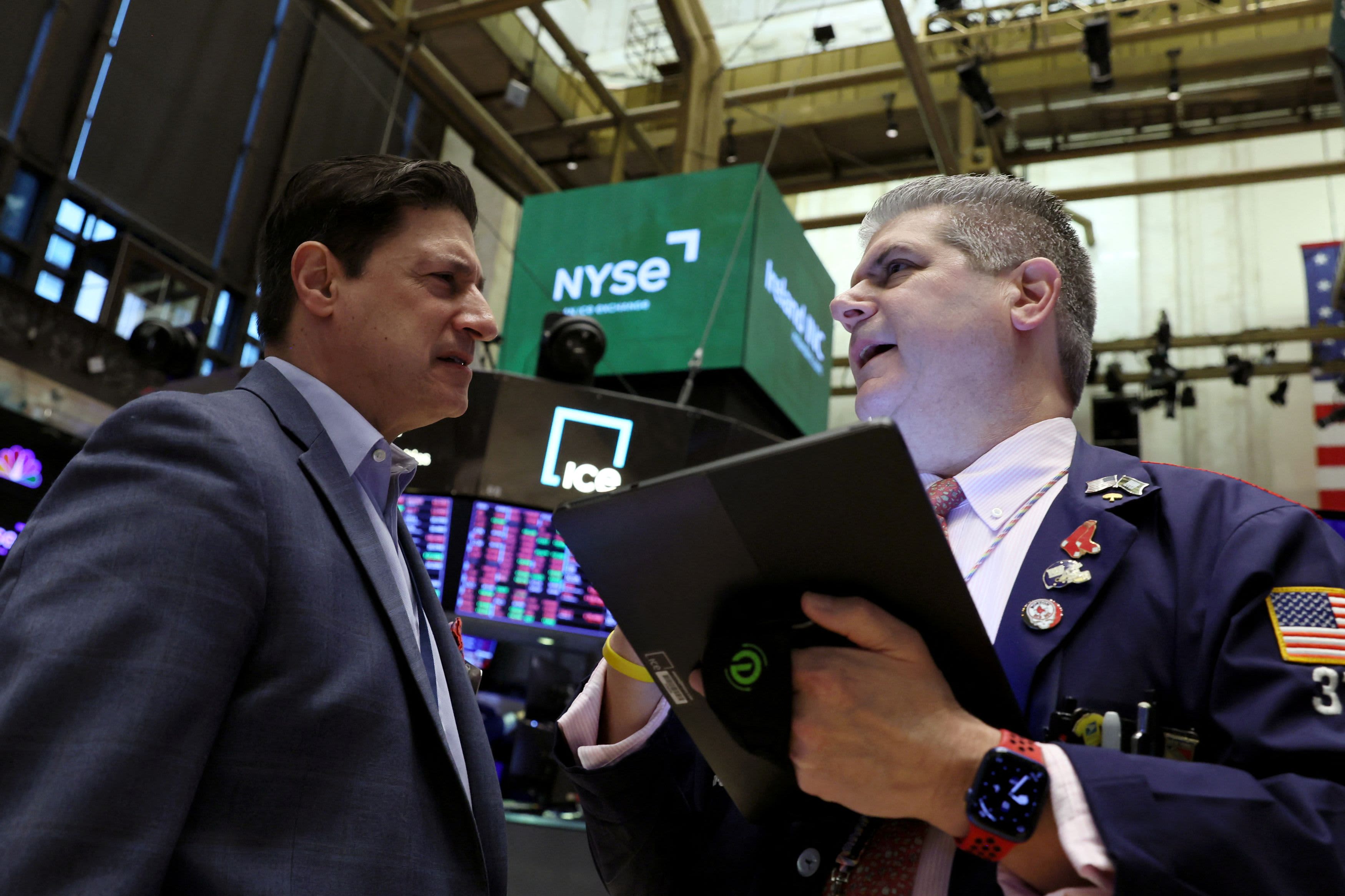 Tech shares were the hot play this week but investors should beware the Fed