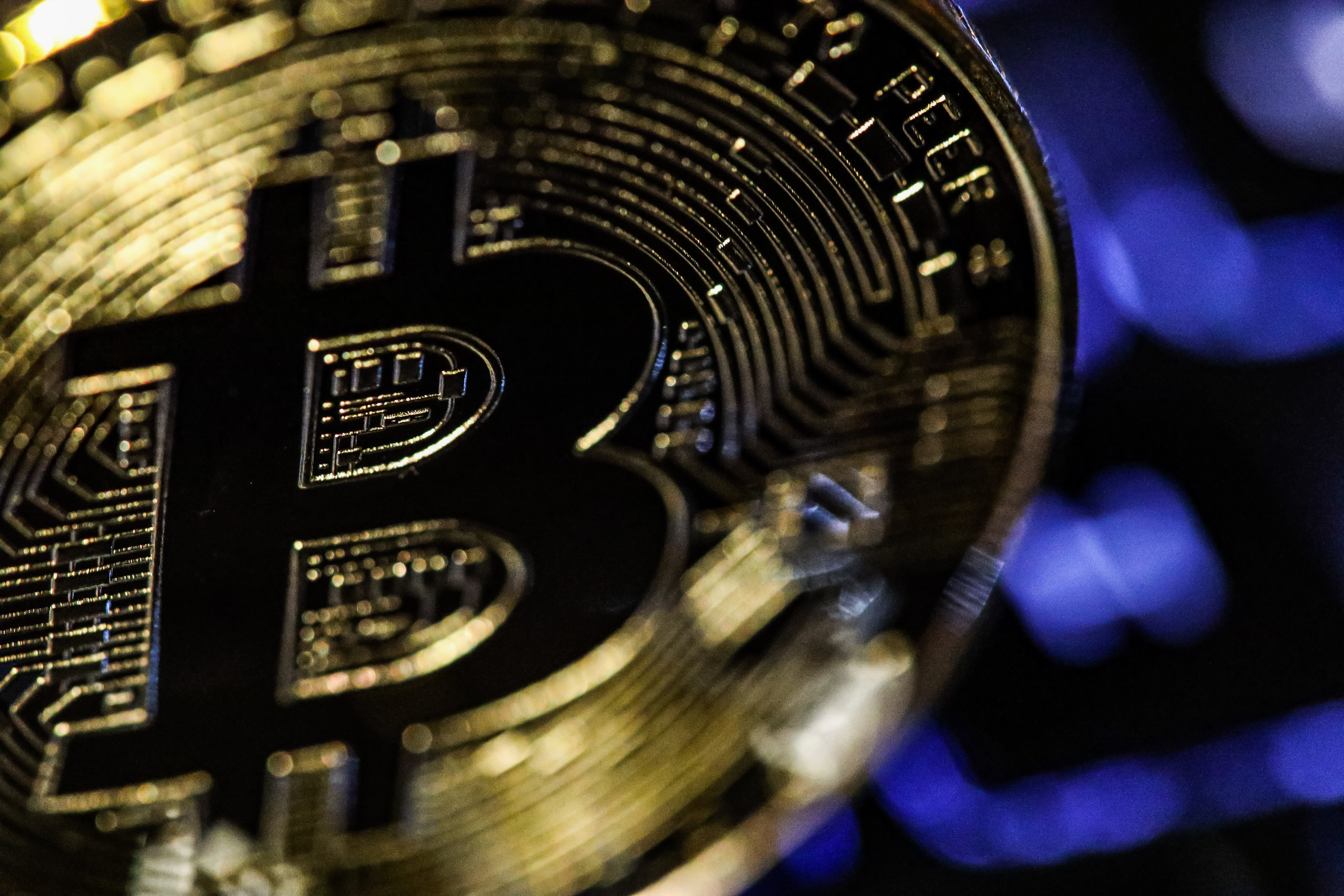 Bitcoin (BTC) stieg auf 28.000 $, da Händler strenge regulatorische Maßnahmen ignorierten