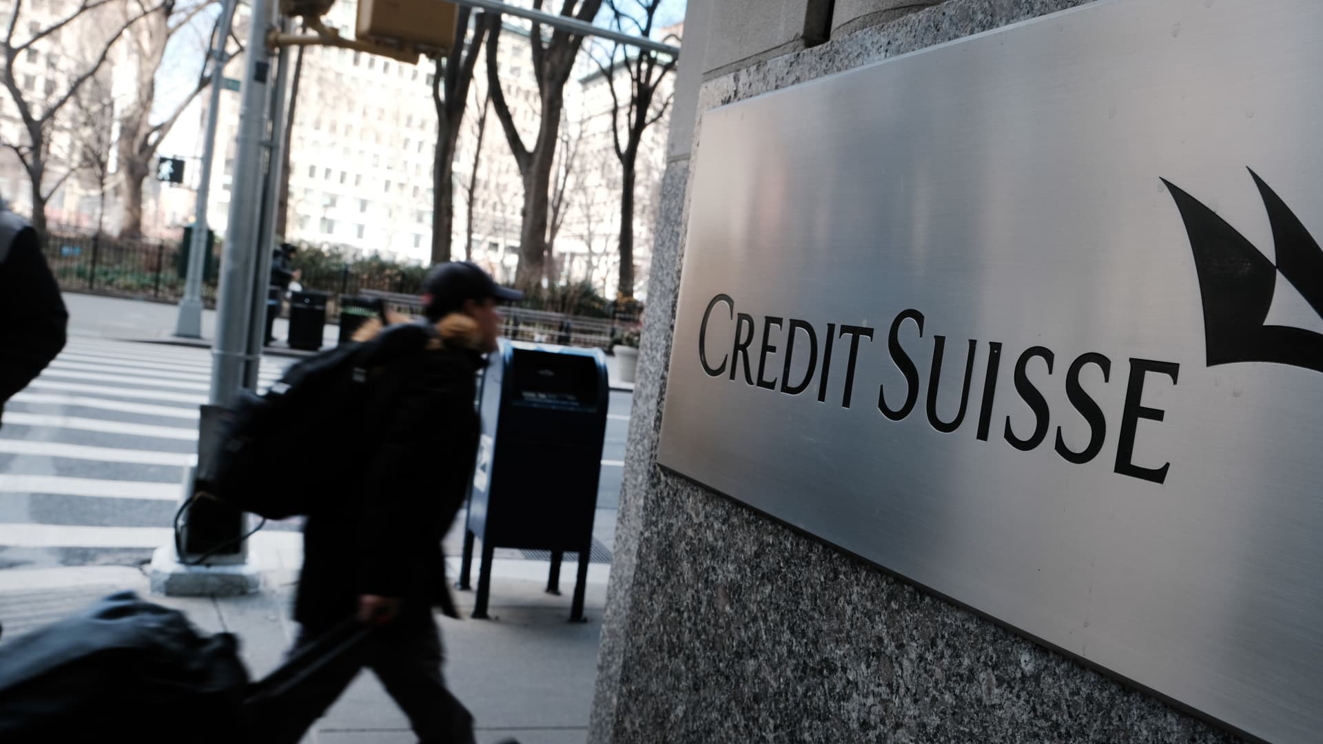 Credit Suisse to borrow up to nearly  billion from Swiss National Bank