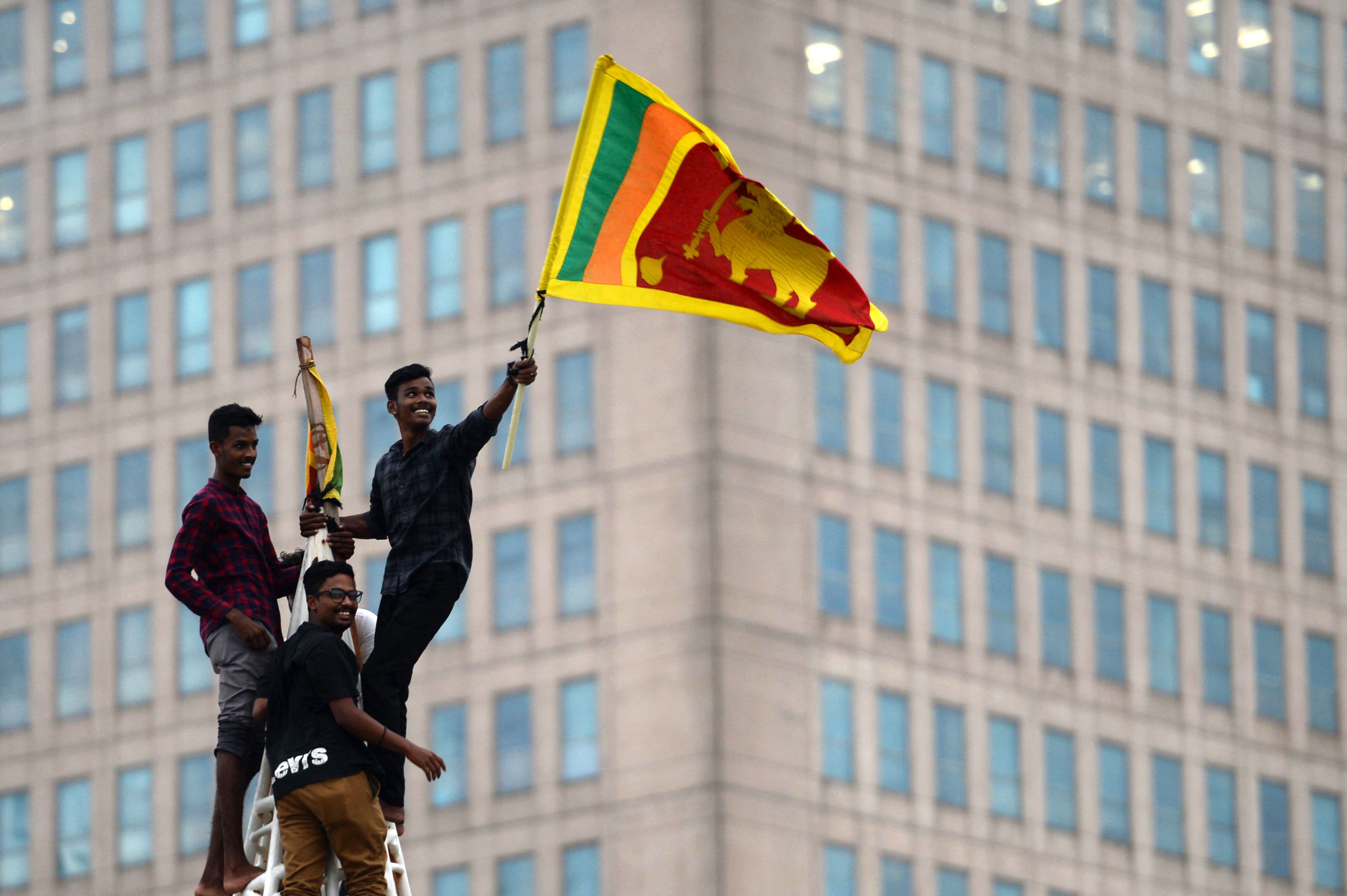 Optymistyczna gospodarka Sri Lanki MFW ma się odbić, ponieważ otrzymuje pakiet ratunkowy w wysokości 3 miliardów dolarów