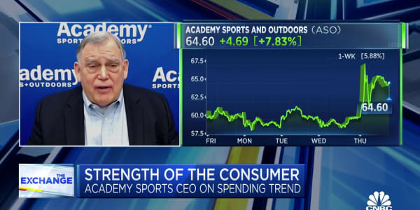 Banking crisis differs from Texas banking crash, says Academy Sports and Outdoors' Hicks