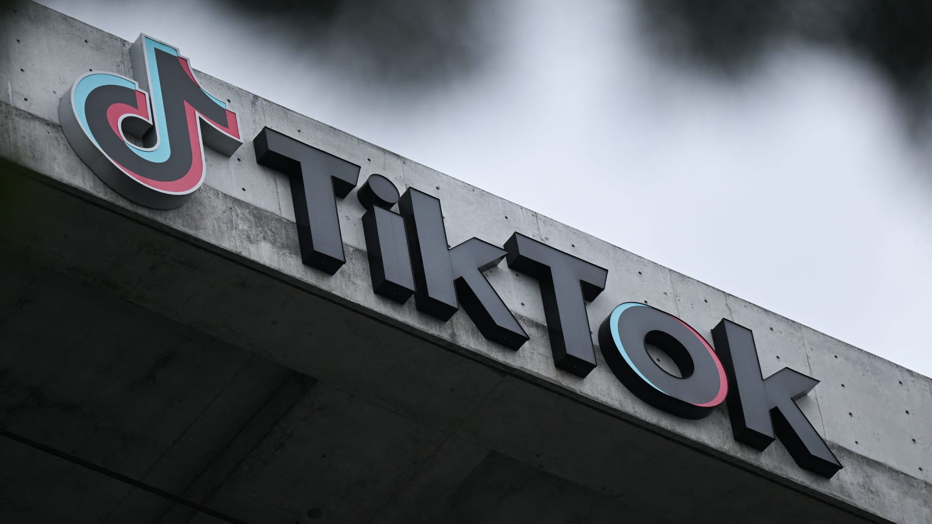 TikTok’s potential U.S. ban presents host of questions for app stores, internet companies and the government