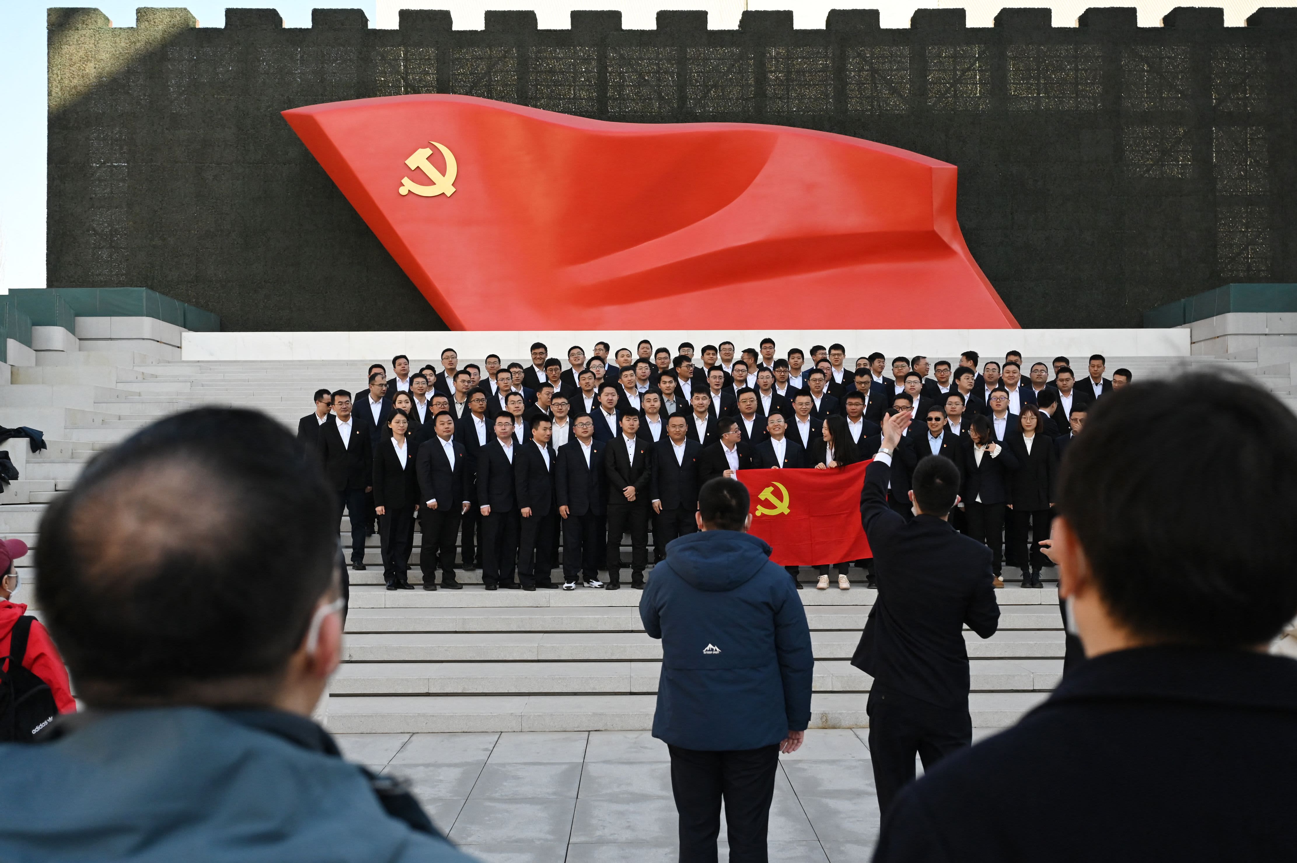 A China está revivendo o controle do partido governista sobre a supervisão financeira