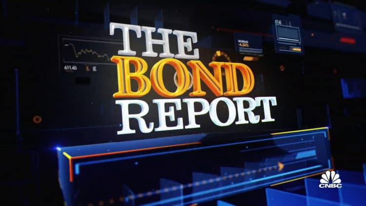 The Bond Report: Treasury rates plummet