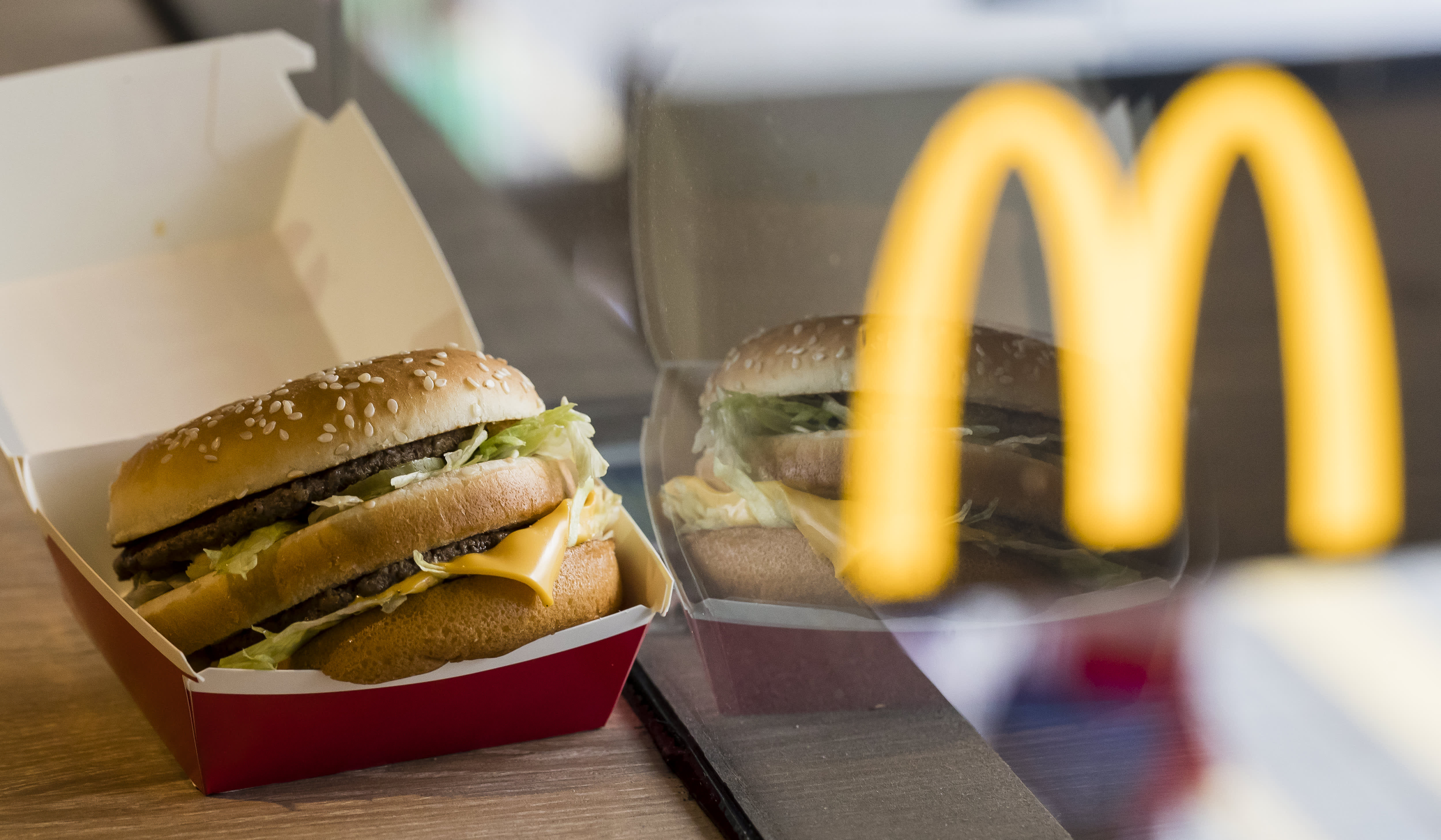 Photo of La nouvelle bataille de McDonald’s sur l’emballage du Big Mac et des frites
